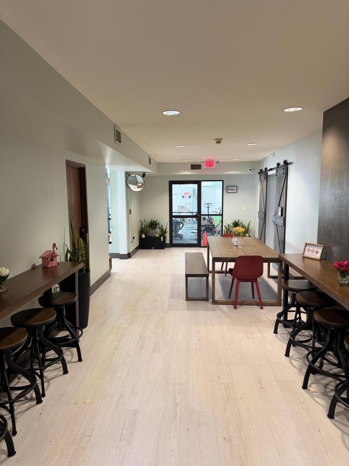 Valued Stay Aloha Madison Buitenkant foto